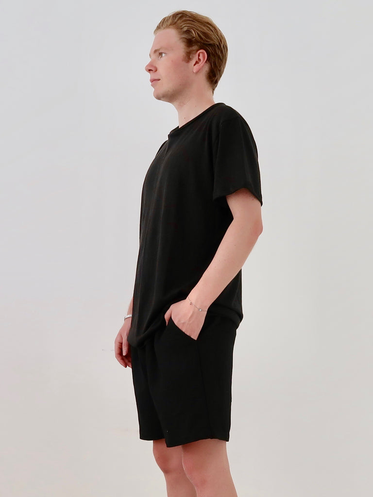 Men's Linen T-shirt (Black)